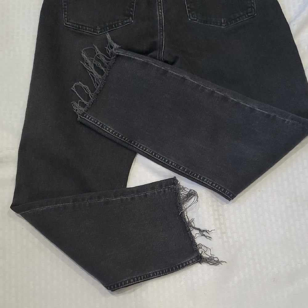 Zara Charcoal Distressed Crop Jeans - Picture 10 of 12